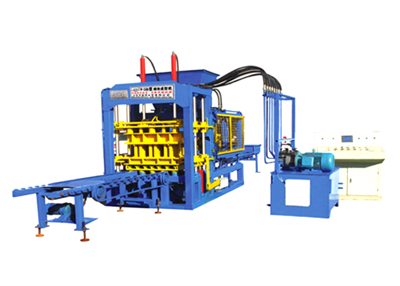 QT6-15B型砌塊成型機
